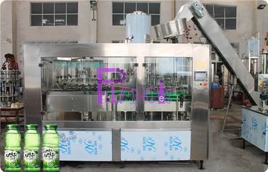 La pulpe Juice Filling Machine Glass Bottle de l'aloès 20000BPH a carbonaté la ligne remplissante 3 de boissons dans 1