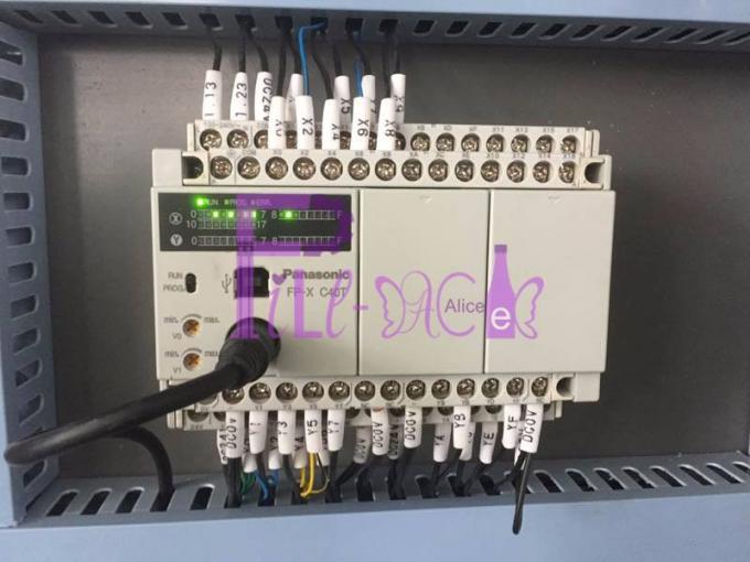 applicateur 400BPM de douille de moteur de Panasonic de machine à étiquettes de bouteille de l'animal familier 1L 9