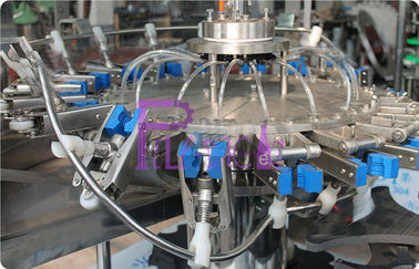La machine de remplissage carbonatée de boissons d'acier inoxydable, CDD mettent la machine de capsulage automatique