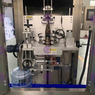 Machine de étiquetage d'étiqueteur de gallon de cou principal simple pleine automation 300BPM