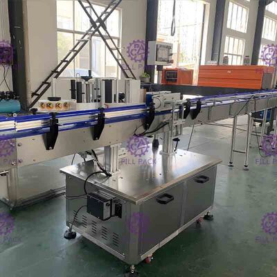 machine à étiquettes de l'adhésif 1800bph latéral simple pour la petite bouteille ronde