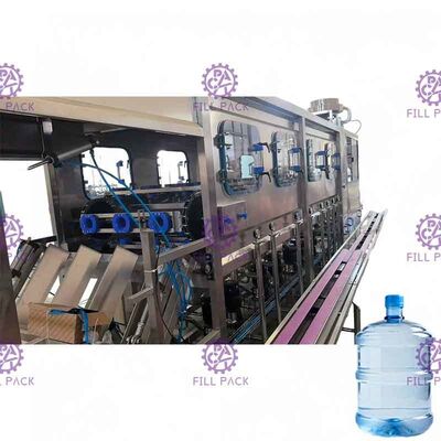 Chapeaux en plastique automatiques de la machine de remplissage de l'eau de 5 gallons 450 BPH grands