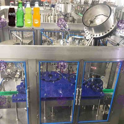 CHOYEZ le verre en plastique 3 dans 1 machine de remplissage de bouteilles de vin de l'eau de scintillement/équipement/ligne/usine/système Monobloc