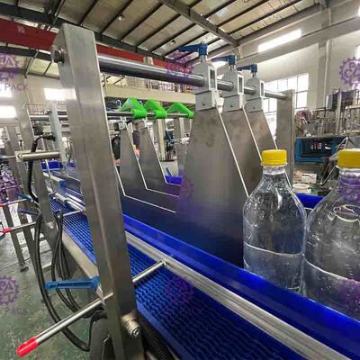 Machine à emballer automatique de bouteille de PLC, 380V carton de 50/60 hertz formant la machine