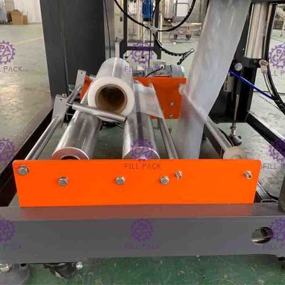 L dactylographient le contrôle de PLC de machine à emballer de rétrécissement pour la chaîne de production automatique