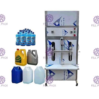 Le plastique semi automatique de Juice Filling Machine Linear Liquid met l'eau en bouteille minérale