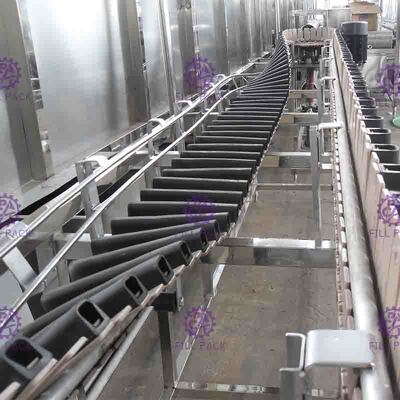 Système en plastique inverse 8000BPH de stérilisateur de bouteille pour la chaîne de production assaisonnée de jus