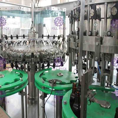 Verre en plastique 3 d'ANIMAL FAMILIER de vin de jus de l'eau carbonatée dans 1 machine d'embouteillage/équipement/ligne/usine/système Monobloc
