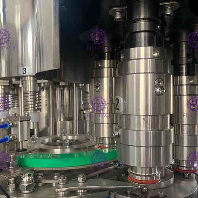Bouteille en plastique stérile Monoblock 0.5MPA aseptique de la machine de remplissage de l'eau de haute sécurité 0.5L