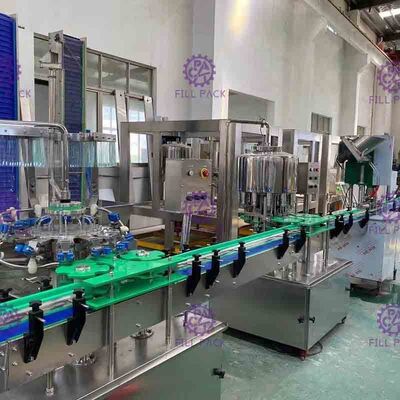 Minerai de 2000BPH Monoblock rinçant le type linéaire de capsulage remplissant de machine