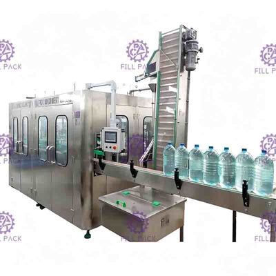 3L / minerai en plastique 3 de machine de remplissage de l'eau de bouteille 5L/10L dans 1 1500BPH