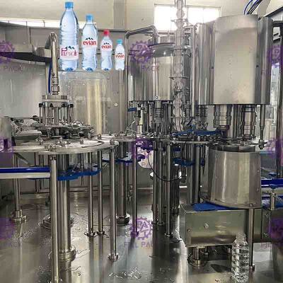 Petit équipement remplissant 3 de l'eau de bouteille d'ANIMAL FAMILIER automatique dans 1/Monoblock Aspetic 2000ml