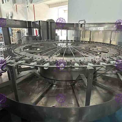 machine de remplissage de l'eau de bouteille 25000BPH avec le PLC de Siemens et deux morceaux de construction