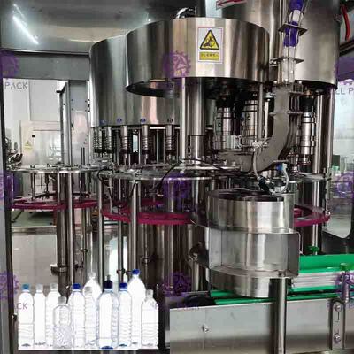 Machine de remplissage d'eau potable de Monoblock, remplissage de lavage et cachetage 3 dans 1