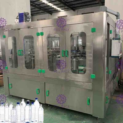 Machine de remplissage à grande vitesse de l'eau minérale, machine automatique de Monoblock de 18 têtes