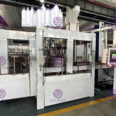La machine de remplissage pure automatique de l'eau 20000BPH 40 dirige la pression normale