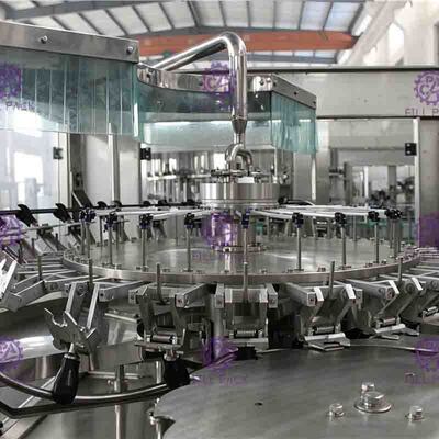 Remplir à grande vitesse de jus de fruit de machine de remplissage à chaud et type volumétrique de capsulage de machines