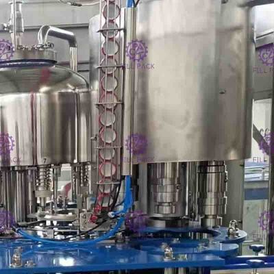 3 automatiques dans 1 TORSION orange de Juice Filling Equipment With de granule de pulpe OUTRE de couvercle à visser