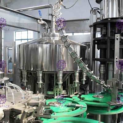 non - machine de remplissage complètement automatique de boissons de jus du gaz 4.2Kw pour la bouteille en verre