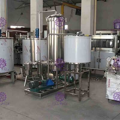 La ligne complète incluent Juice Filling Machine et le mélange traitant l'étiquetage d'emballage