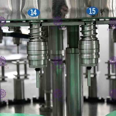 remplissage à chaud de 0.4Mpa 8000BPH Juice Machine For Glass Jars orange avec la torsion outre des chapeaux