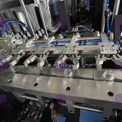 Machine de soufflement de bouteille de 4 cavités