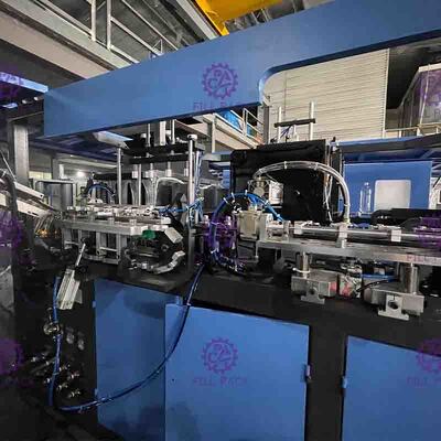 Machine de soufflement de bouteille de 4 cavités