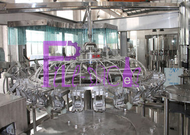 La machine de remplissage couverte supérieure de l'eau de bouteille d'ANIMAL FAMILIER de Hygeian 15000BPH 32 dirige l'opération de PLC