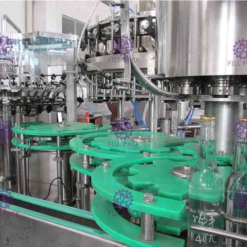 Verre en plastique 3 d'ANIMAL FAMILIER de vin de jus de l'eau carbonatée dans 1 machine/équipement/usine/système Monobloc de production de bouteille