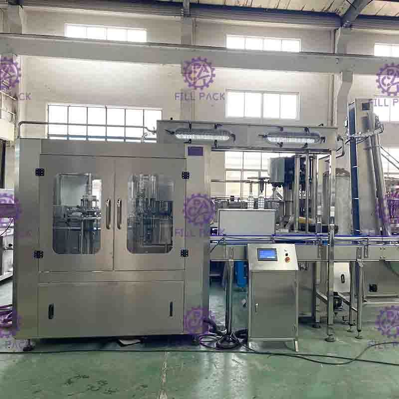 l'ANIMAL FAMILIER monobloc/bouteille en plastique/a mis la machine de remplissage de jus de thé de boisson de boissons/équipement/usine/système/ligne en bouteille