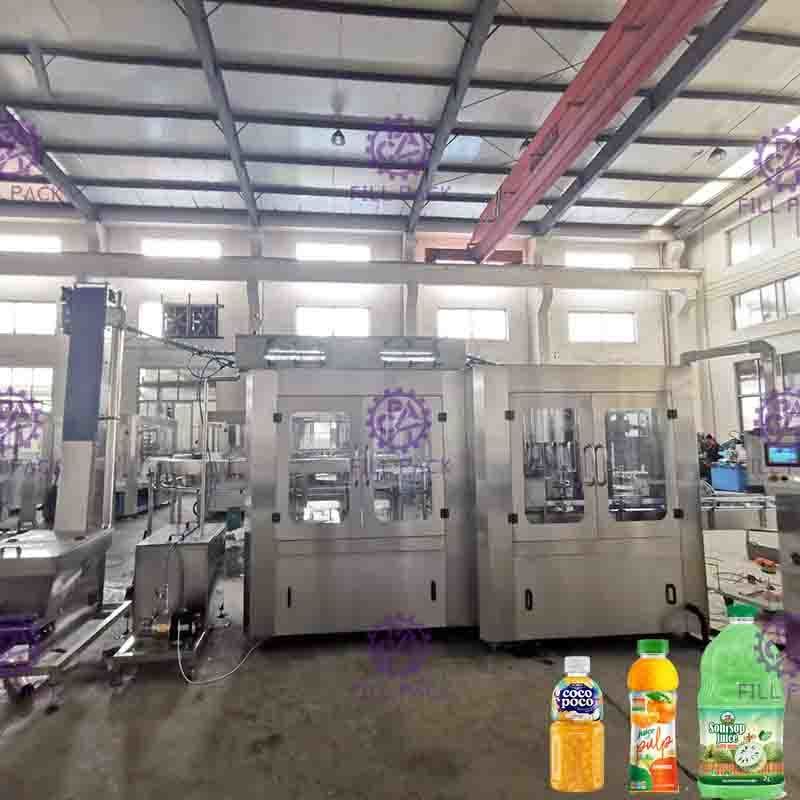 24 bouteilles en plastique de la machine de remplissage de jus 8000 principaux par couvercles à visser d'heure