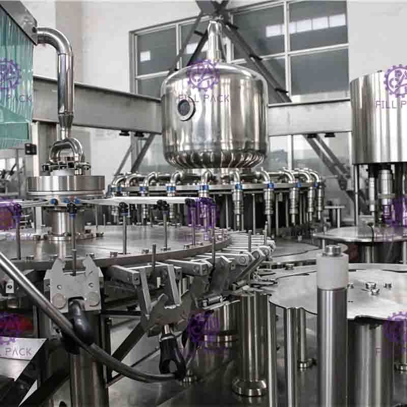 Remplir à grande vitesse de jus de fruit de machine de remplissage à chaud et type volumétrique de capsulage de machines